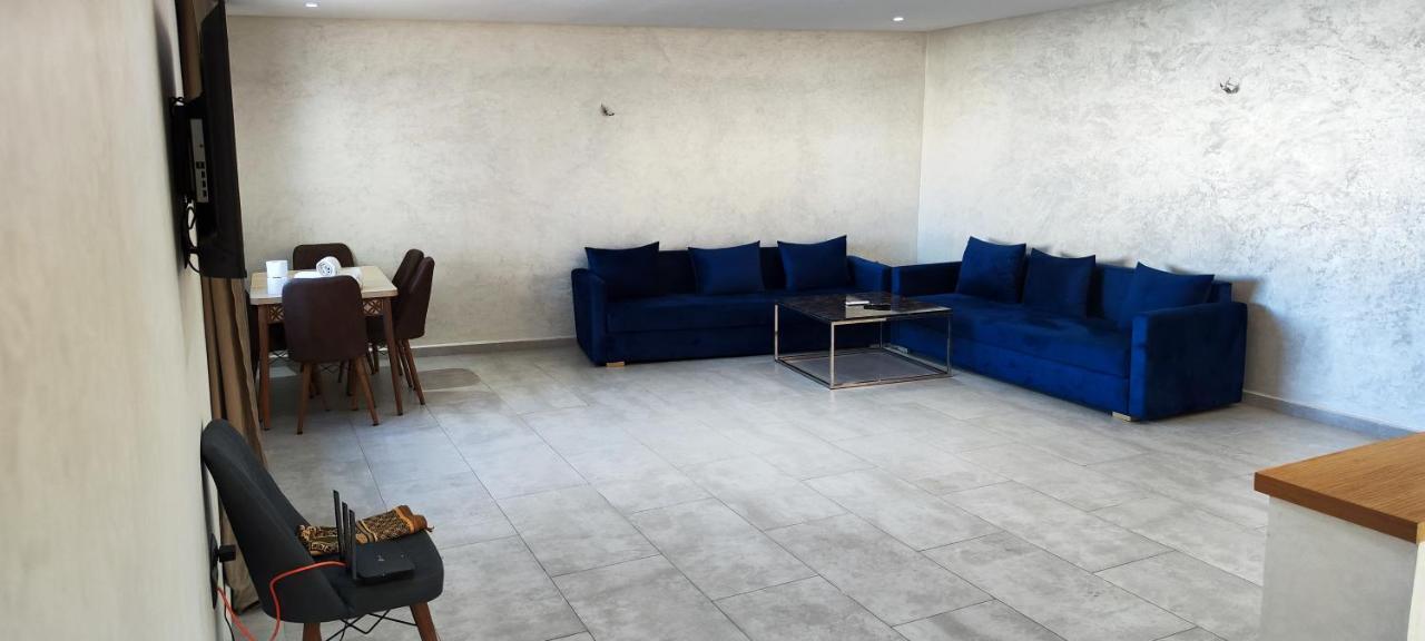 La Rose Bleu 3 Chambre Terrasse Tangier Bagian luar foto